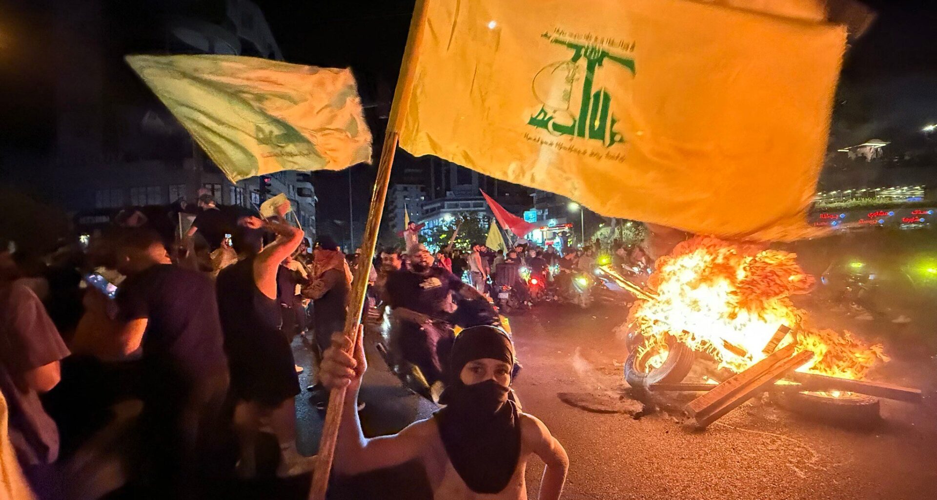 Five Lebanese soldiers killed in blast while seizing Hezbollah munitions