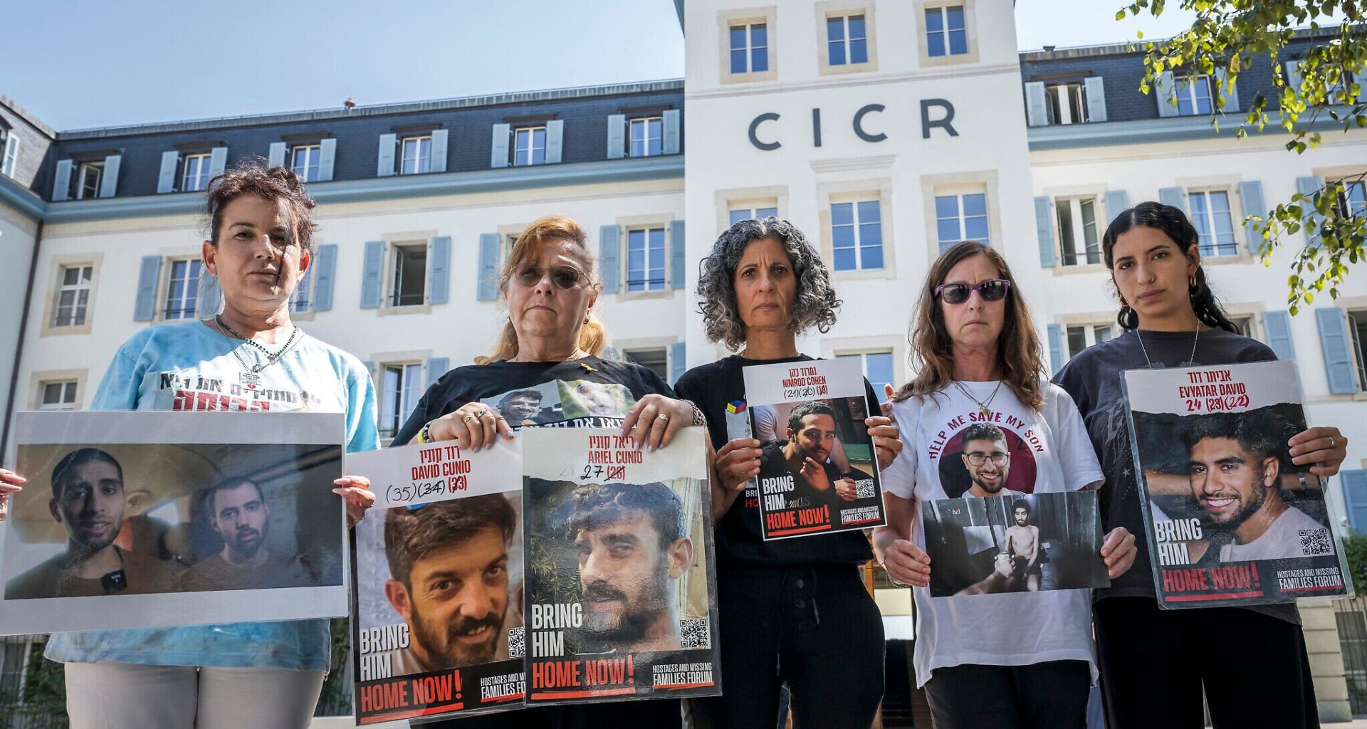 Hostages' mothers meet Red Cross chief in Geneva: 'We feel we touched her heart'