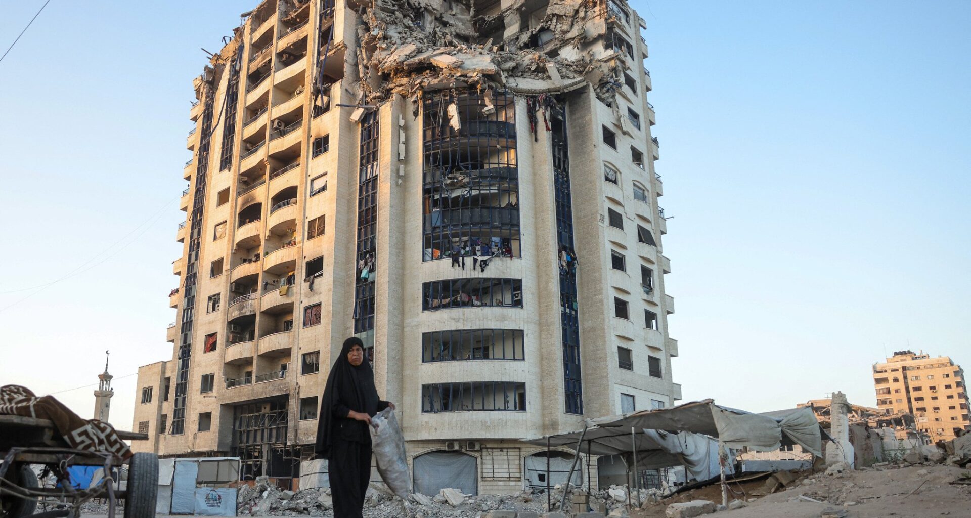 'Dangerous combat zone': IDF nixes daily humanitarian pauses in Gaza City, as takeover looms