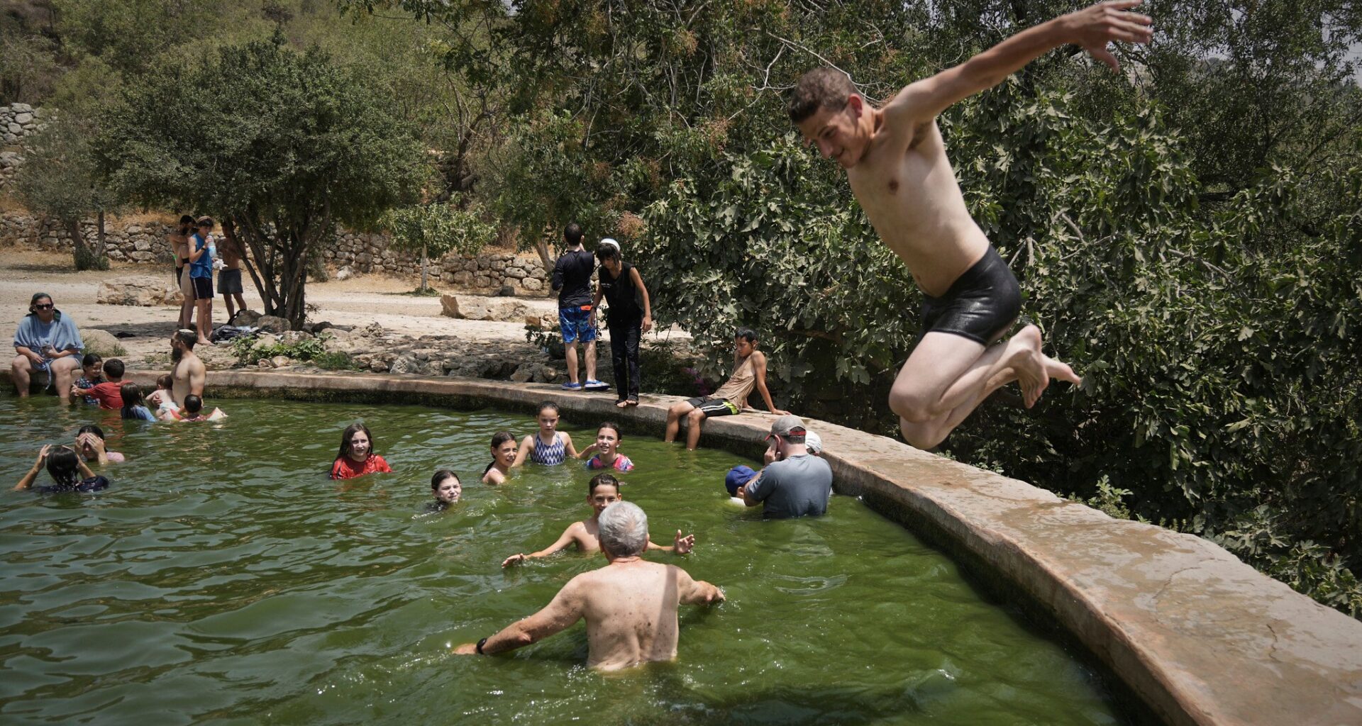 Two die of heatstroke as temperatures, electricity usage break records in extended heatwave