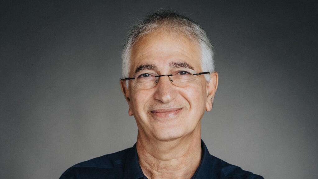 Lior Hanuka CEO of HiCenter 