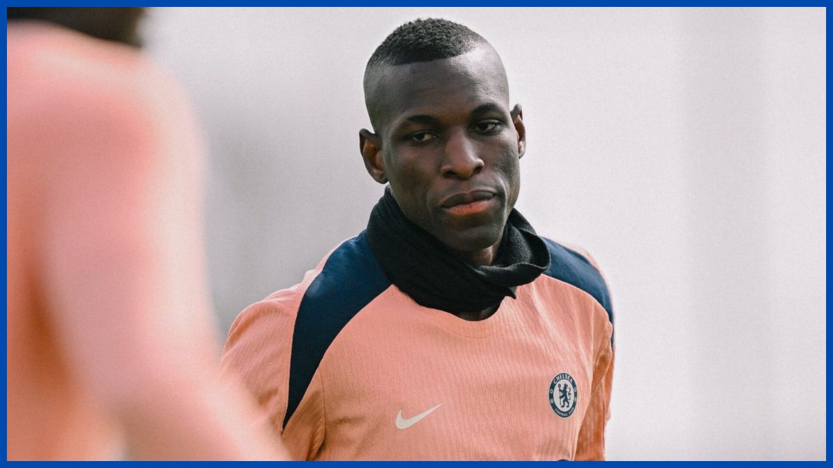 Nicolas Jackson in Chelsea training.