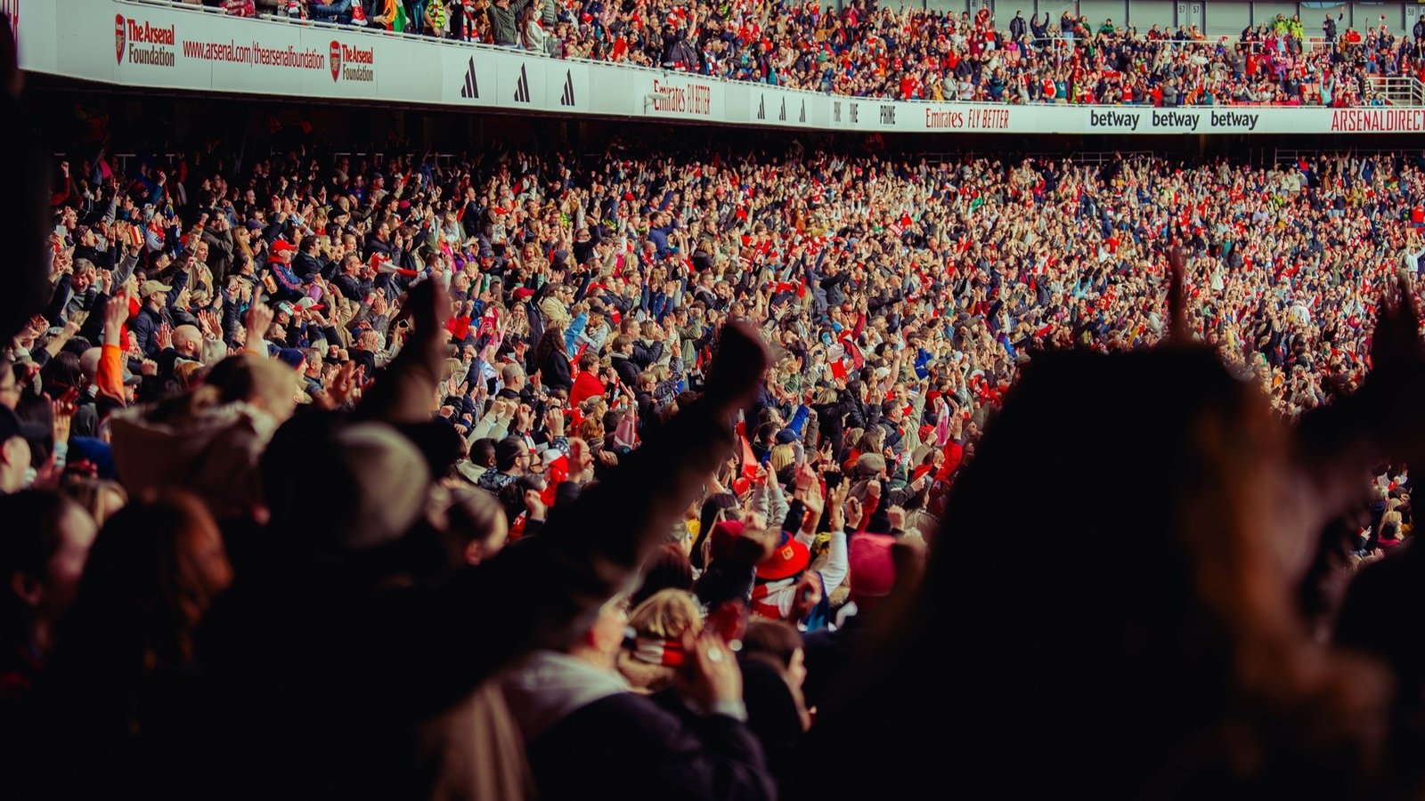 Get early bird tickets for WSL clash with Chelsea