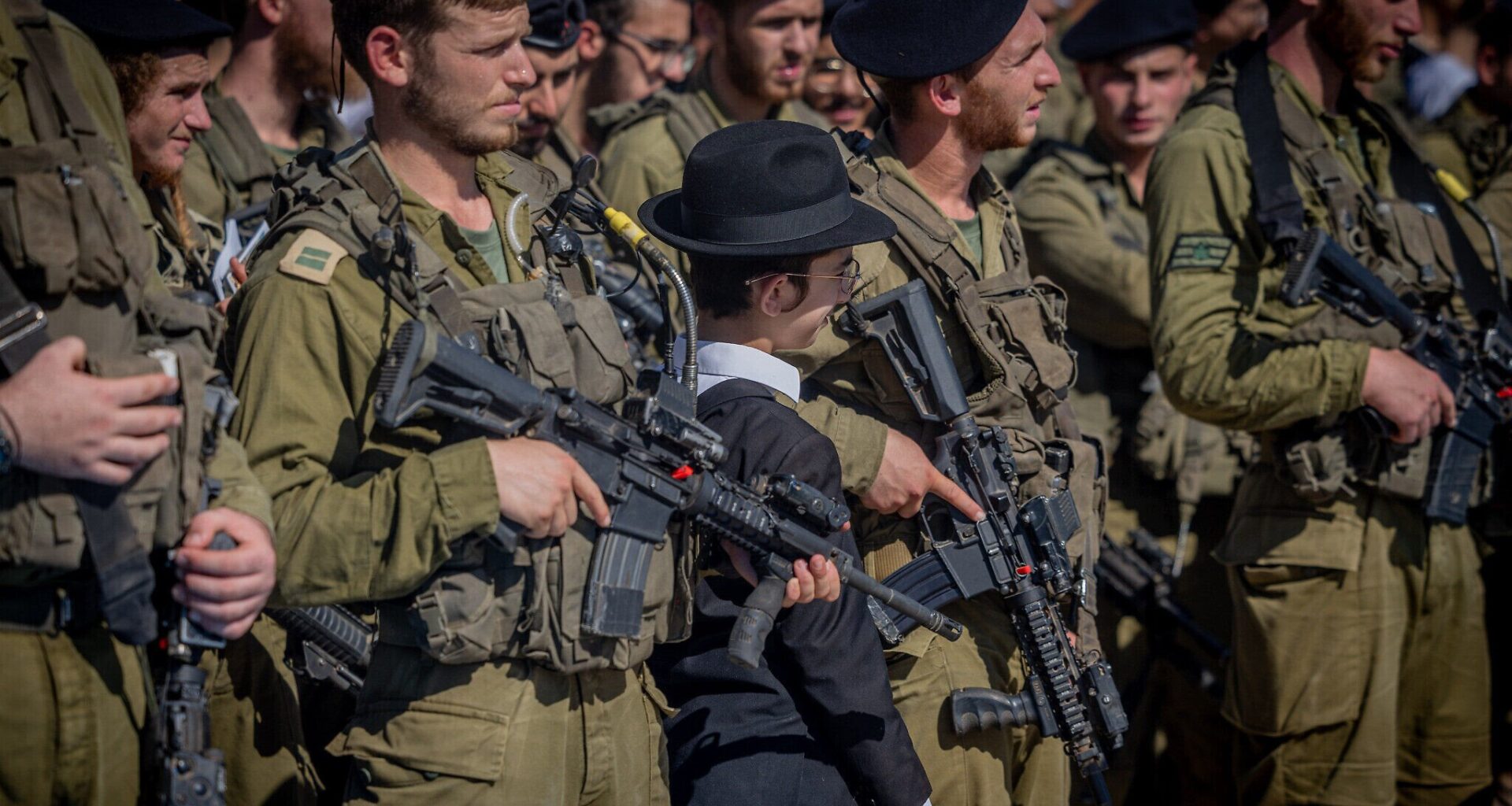 New Haredi brigade finishes combat training amid ongoing schism over enlistment
