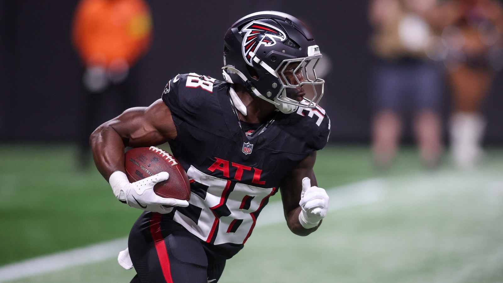 Morice Norris injury: Flacons' Nathan Carter shaken after clash with Lions star