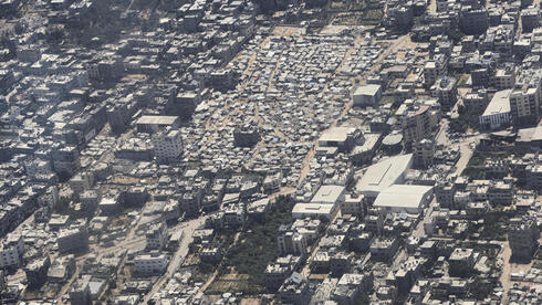 Terror groups plan to transfer living hostages to Gaza City, report says, linking the