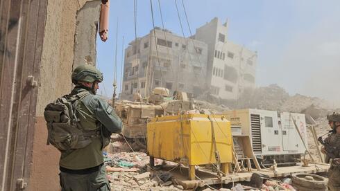 At the gates of Gaza City, Ynet reporter joins IDF forces battling Hamas tunnels
