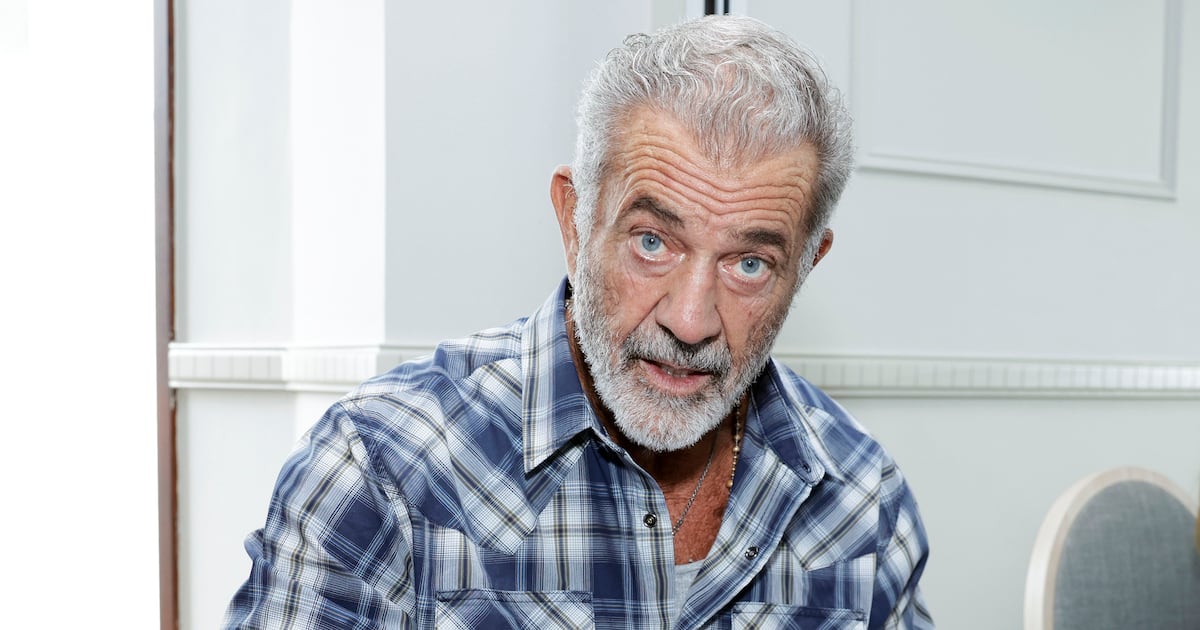 Braveheart faithful join Mel Gibson and cast to mark 30th anniversary of production – The Irish Times