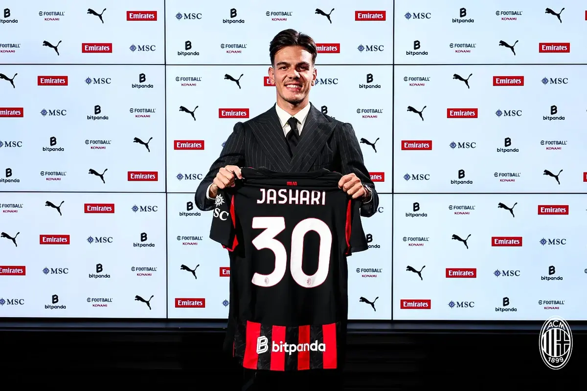 Official: Ardon Jashari joins AC Milan in a permanent deal from Club Brugge (picture via www.acmilan.com)