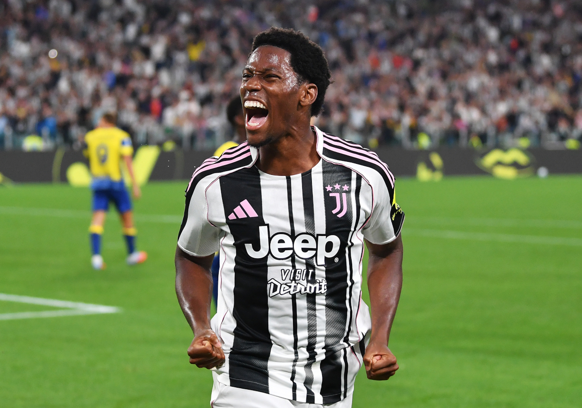 TURIN, ITALY - AUGUST 24: Jonathan David of Juventus celebrates scoring his team's first goal during the Serie A match between Juventus FC and Parma Calcio 1913 at on August 24, 2025 in Turin, Italy. (Photo by Valerio Pennicino/Getty Images)