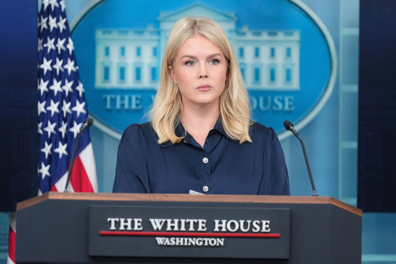 Karoline Leavitt mocked after demanding Nobel Peace Prize for Trump