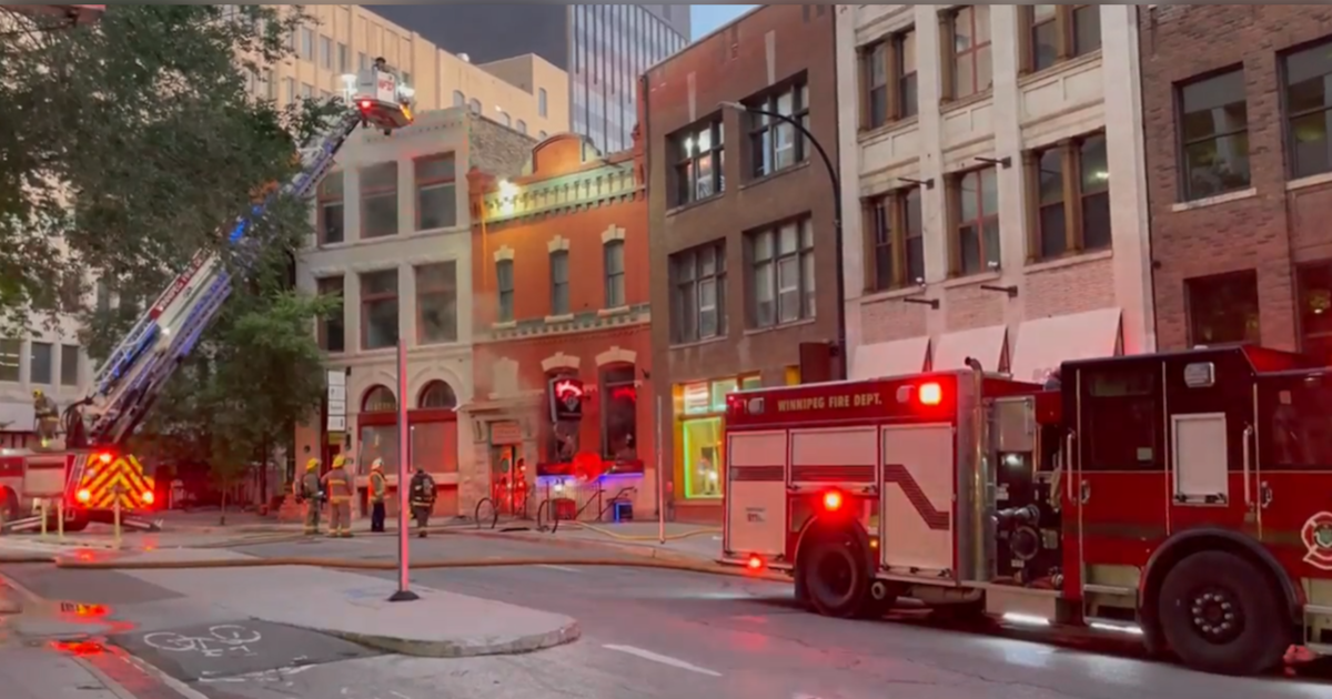 Fire at Johnny G’s restaurant under investigation - CTV News