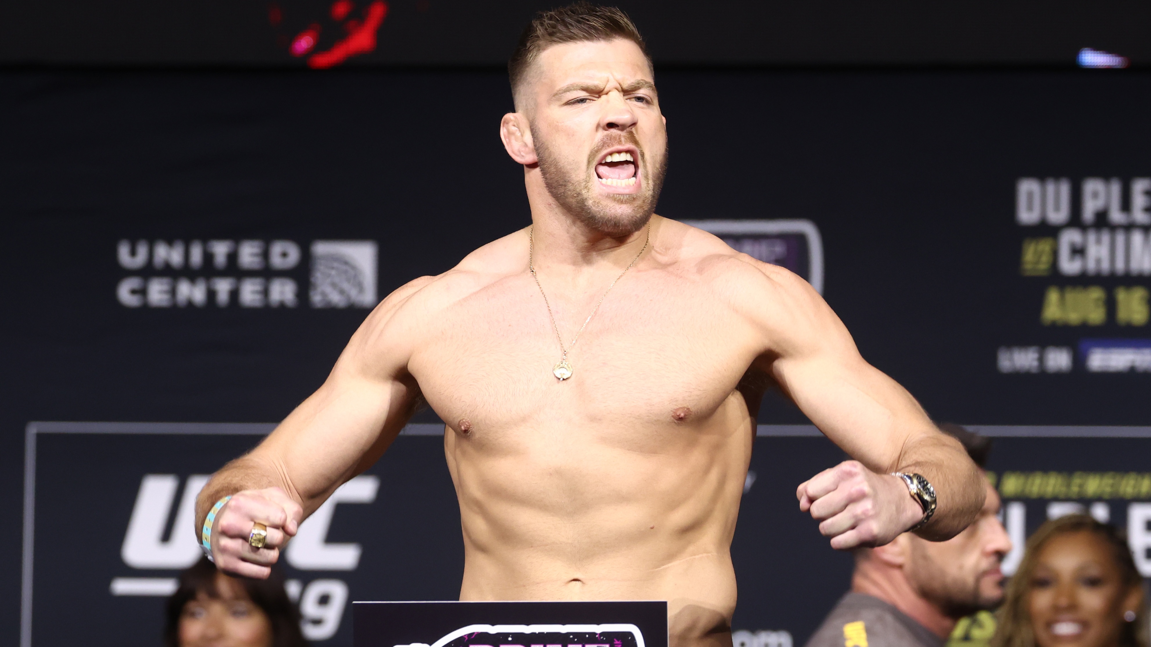 Du Plessis, UFC, Weigh in