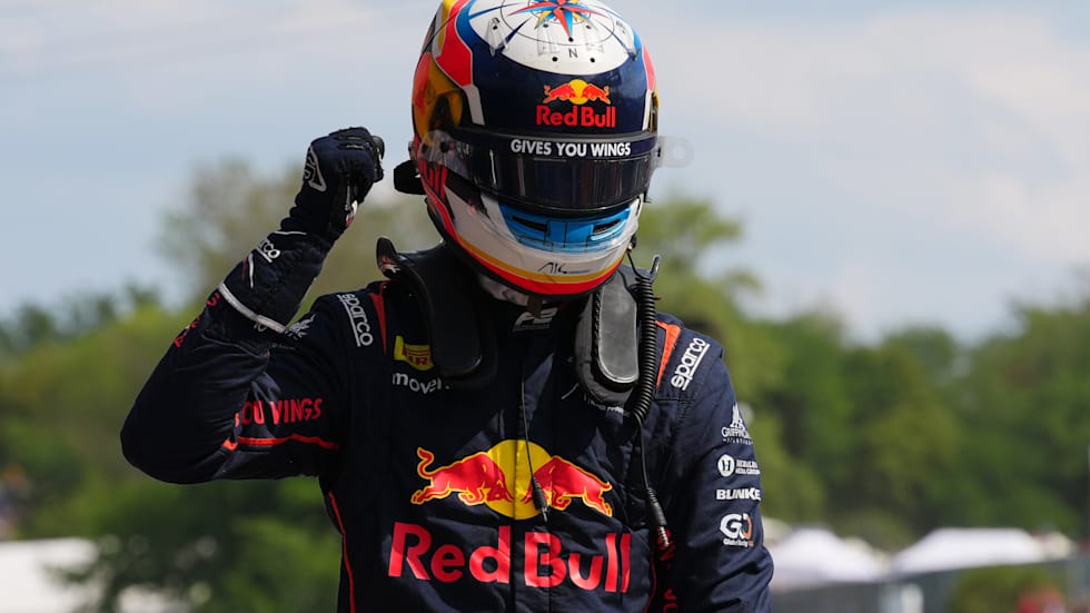 Martí fends off Dunne to take victory in Budapest