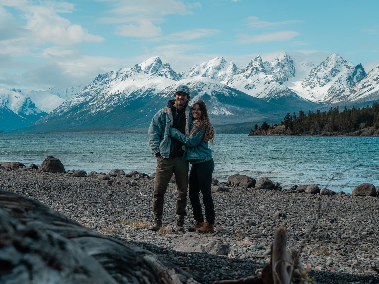 Vancouver Island couple popular on YouTube dies in backcountry crash