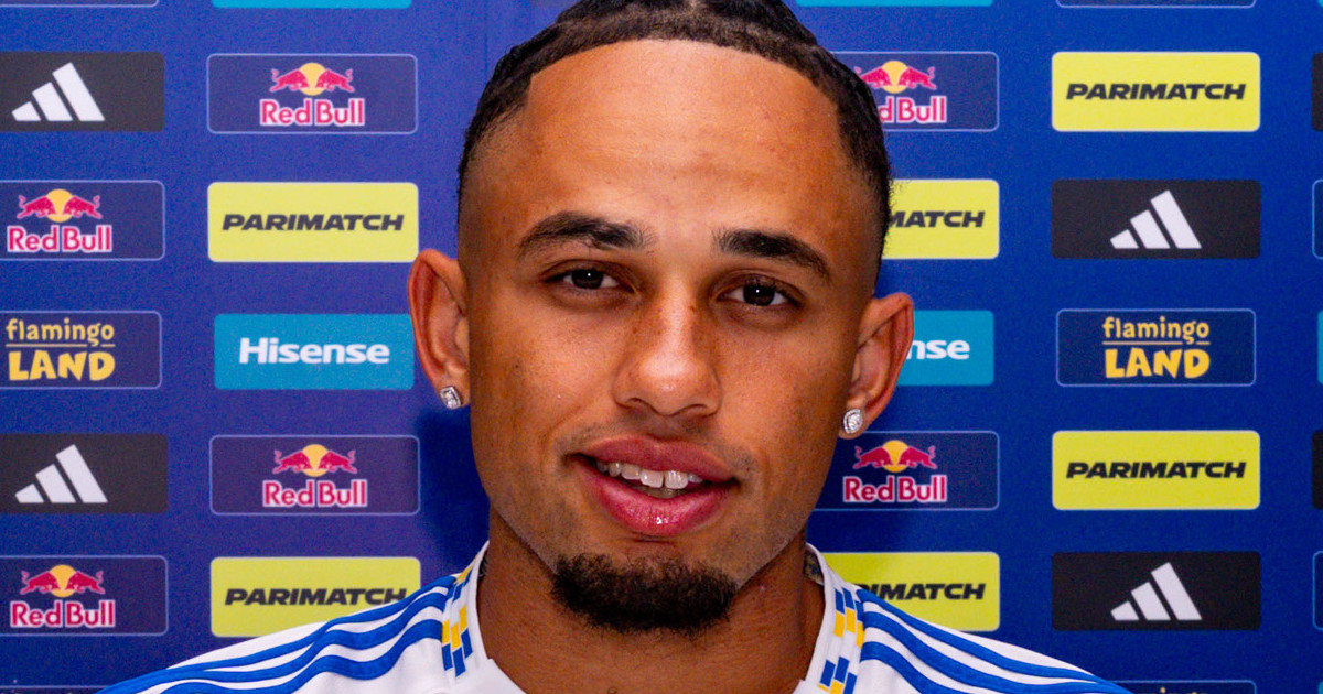 Leeds United sign Noah Okafor!