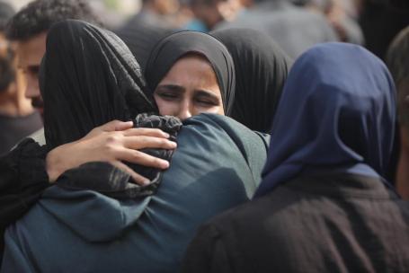 Funeral of 20 Palestinians at Al-Shifa Hospital, following the recent Israeli attacked in the northern Gaza Strip, on 16 August 2025 [Moahmmed Asad/Middle East Monitor]
