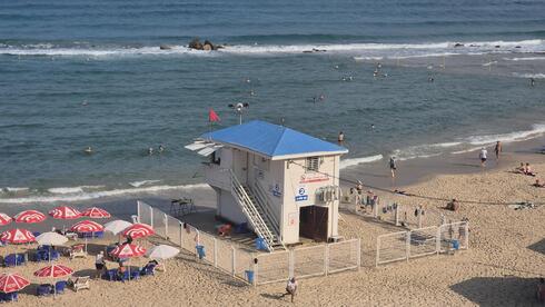 Israel braces for prolonged heat wave with extreme temperatures, unusual humidity