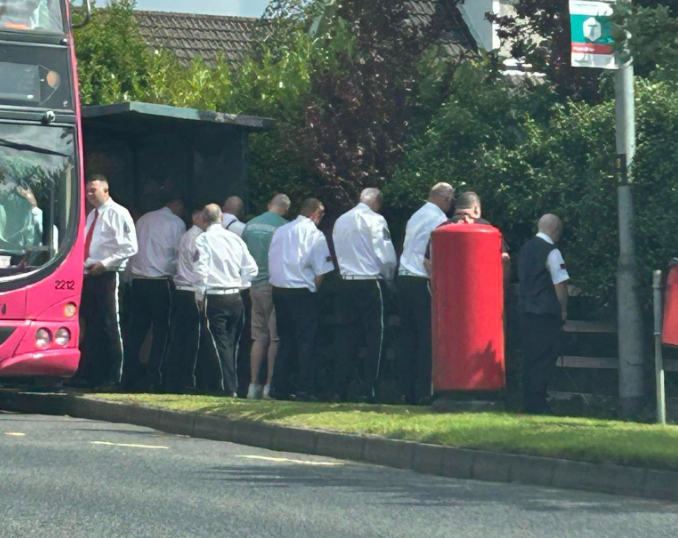 The Apprentice Boys of Derry issue apology over image circulating of men urinating at bus stop - Highland Radio