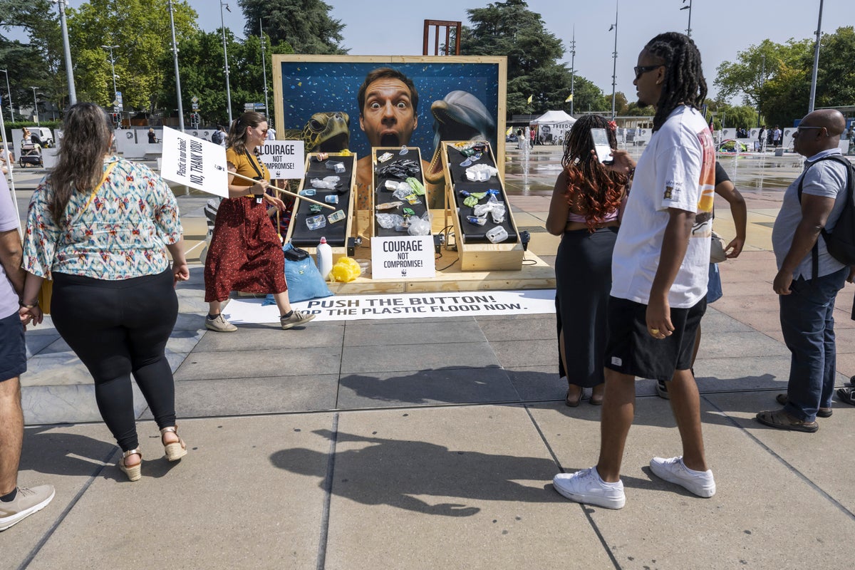 UN plastic pollution talks end in ‘abject failure’ as negotiators reject draft treaties