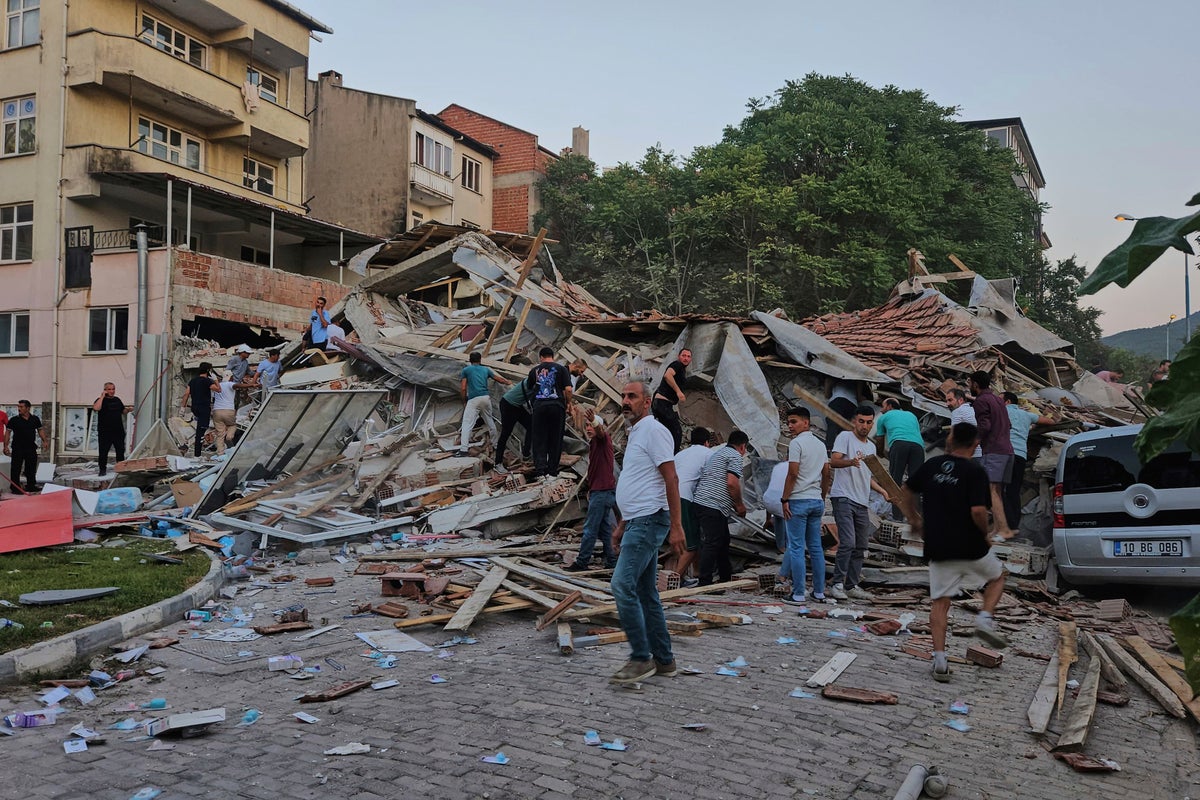 Magnitude 6.1 earthquake strikes Turkey, causing about a dozen buildings to collapse