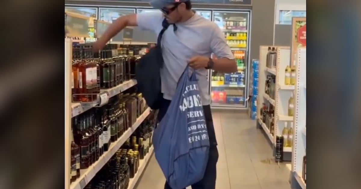 Premier calls out ‘brazen’ LCBO theft at Kitchener, Ont. store