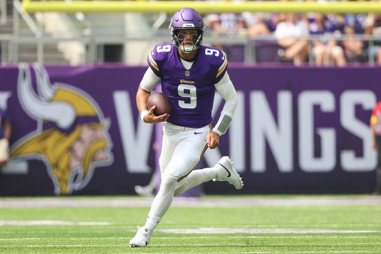 Former Michigan QB makes emotional NFL return from 2024 knee injury