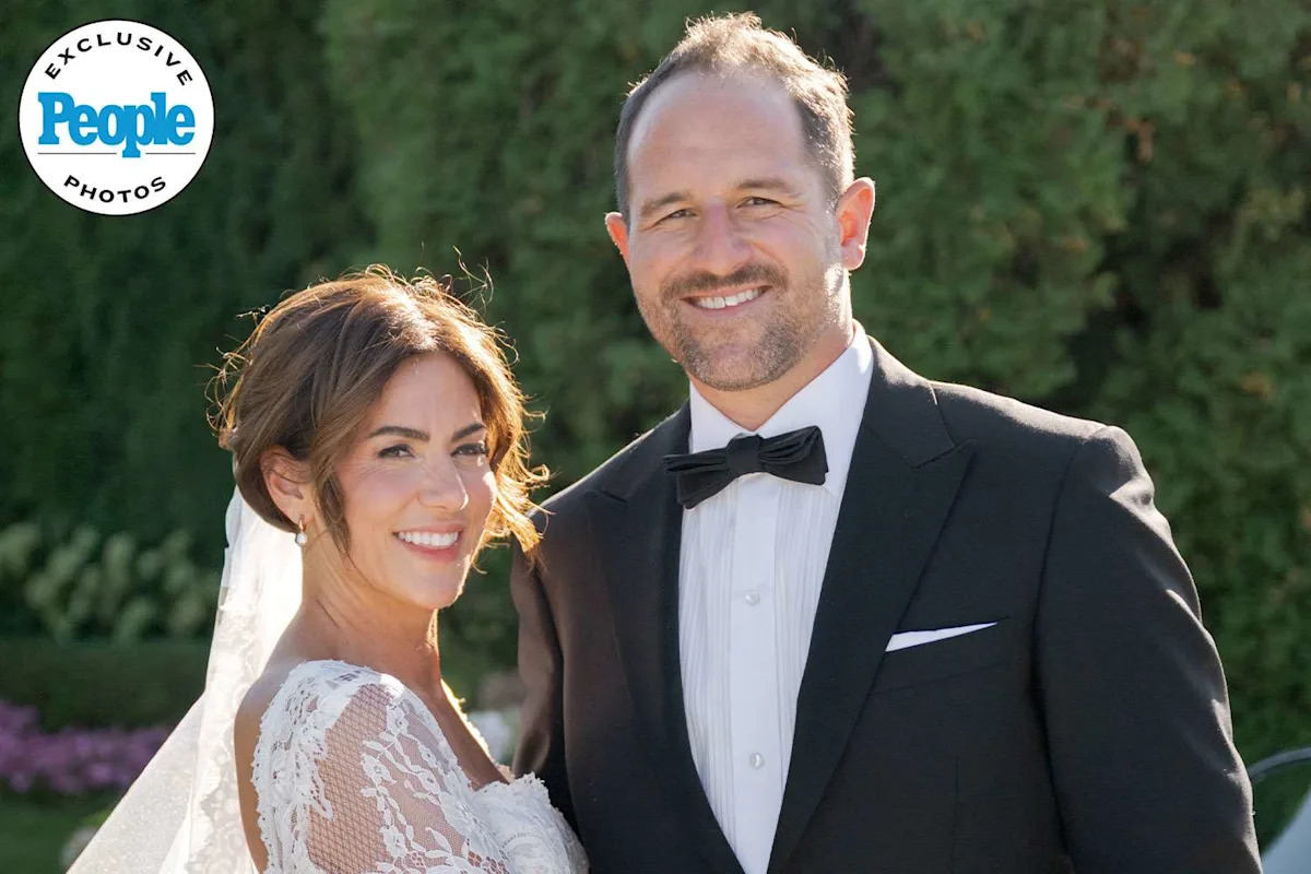 “The Bachelorette” Alum Jillian Harris Marries Justin Pasutto After 13 Years Together in 'Flower Farm' Wedding (Exclusive)