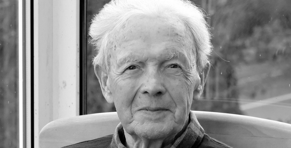 Tributes made after death of former Coláiste na Carraige Principal Gerry Breslin