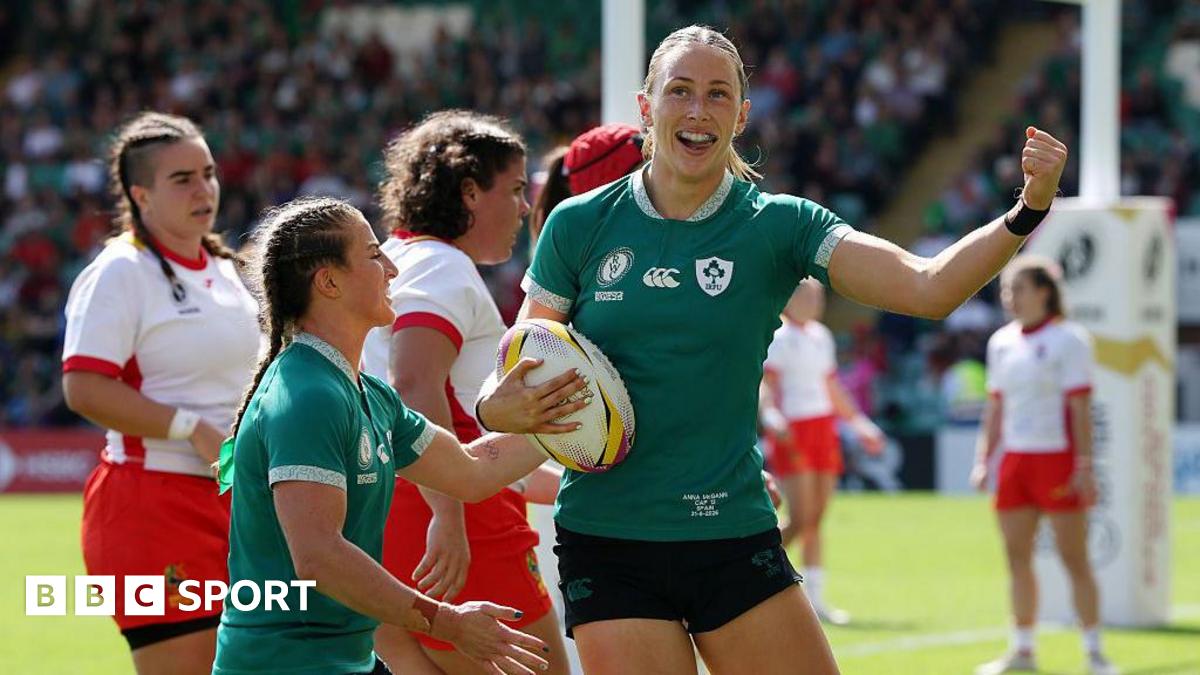 Women's Rugby World Cup: Ireland beat Spain to reach quarter-finals - as it happened