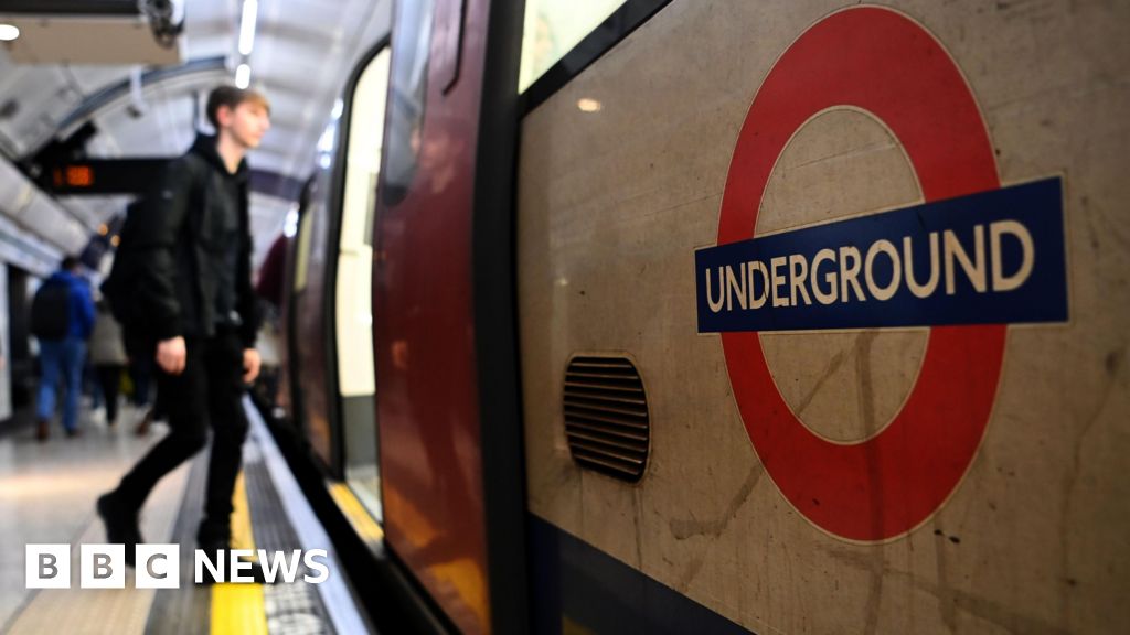 London Underground staff to walkout over pay