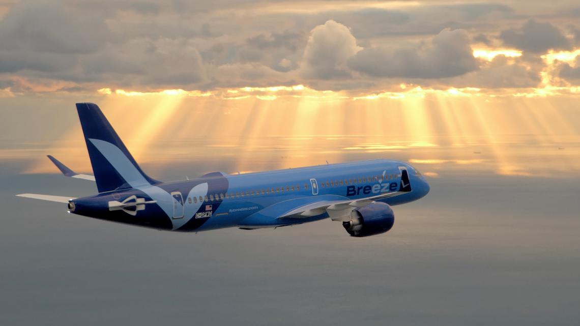 Passenger attacks flight attendant, passenger on LA-bound flight