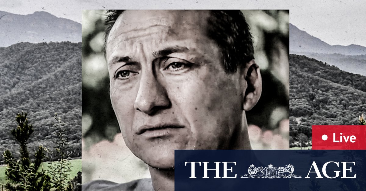 Search for alleged gunman Dezi Freeman continues after two Victorian officers shot dead