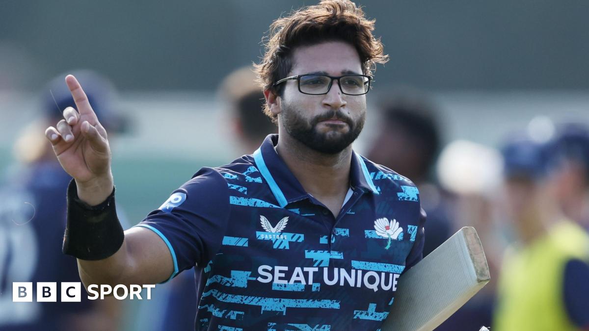 Emma Raducanu reacts during her Cincinnati Open defeat by Aryna Sabalenka