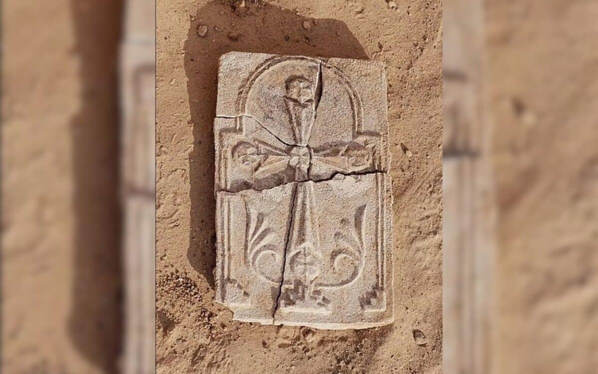 Archaeologists Believe That The Ancient Cross Plaque May Have Been Placed On A Wall With Worshipers Kneeling In Prayer Before It Abu Dhabi Department Of Culture And Tourism