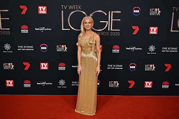Carrie Bickmore in J’Aton Couture on the Logies red carpet.