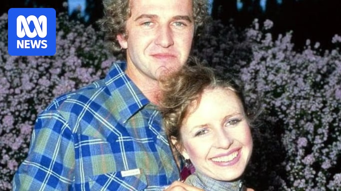 Molly's death scene on A Country Practice is iconic. Anne Tenney and Shane Withington have never spoken together till now