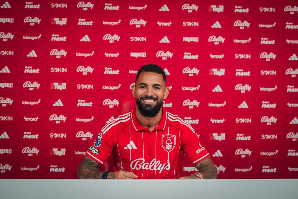 Forest sign Douglas Luiz - Nottingham Forest FC