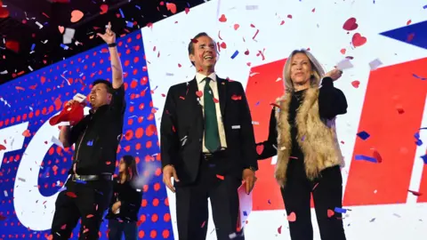 Reuters Jorge Quiroga of the conservative Alianza Libre coalition is set to face Paz Pereira in the next round.