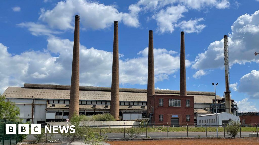 UK's third-largest steelworks collapses into government control