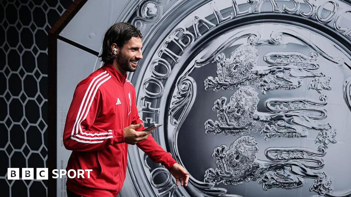 Crystal Palace vs Liverpool LIVE: Community Shield score, lineups, radio & updates