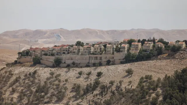 Di Israeli settlement of Maale Adumim set on hills for di Israeli-occupied West Bank.