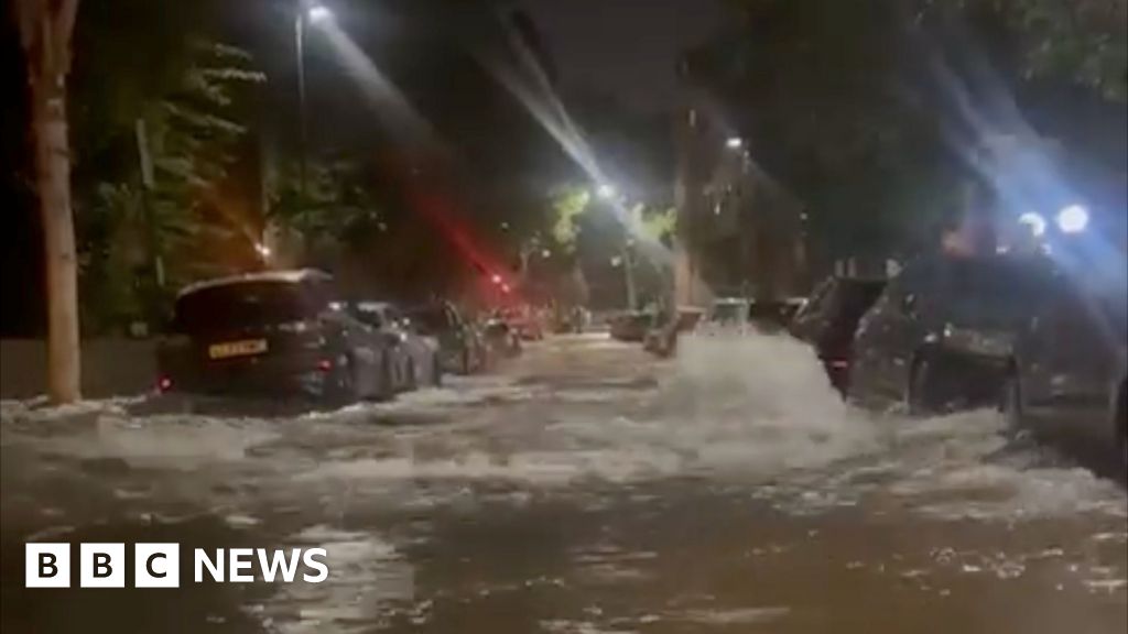 Islington homes evacuated after burst water main floods roads