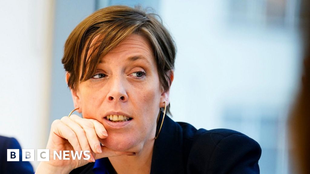 Tool used to assess domestic abuse risk doesn't work, Jess Phillips admits