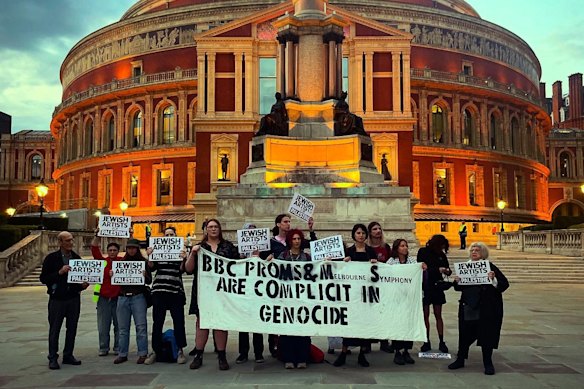 Jewish Artists For Palestine protesters at the Royal Albert Hall in London on Friday night. The group disrupted the orchestra’s performance during a live broadcast for the BBC proms.