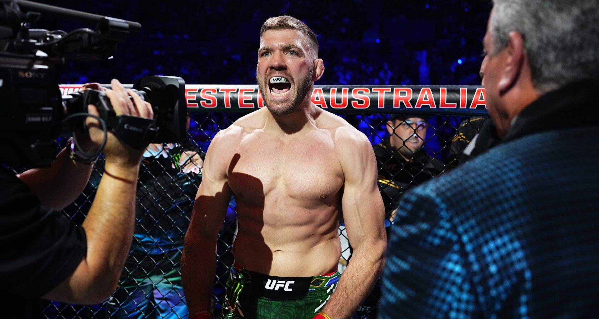 Middleweight champ Dricus Du Plessis puts belt on the line against Khamzat Chimaev at UFC 319