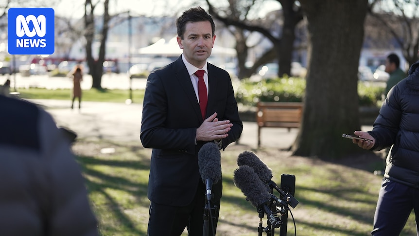 Dean Winter hopeful he will become Tasmanian premier, despite stalled negotiations with the Greens