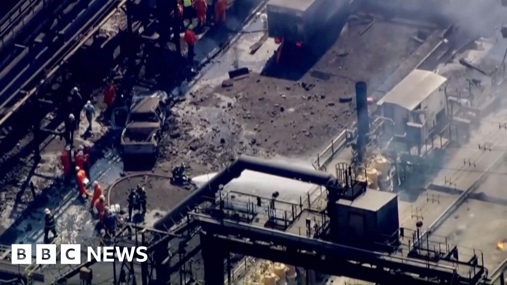 US Steel plant explosion in Pennsylvania kills 1, injures dozens