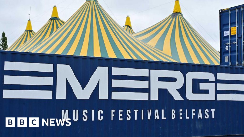 Call for urgent meeting with organisers after teenager dies