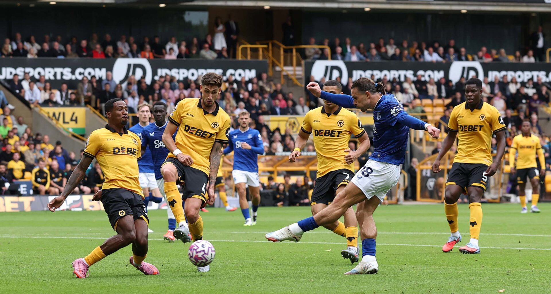 Report | Wolves 2-3 Everton | Men's First-Team | News